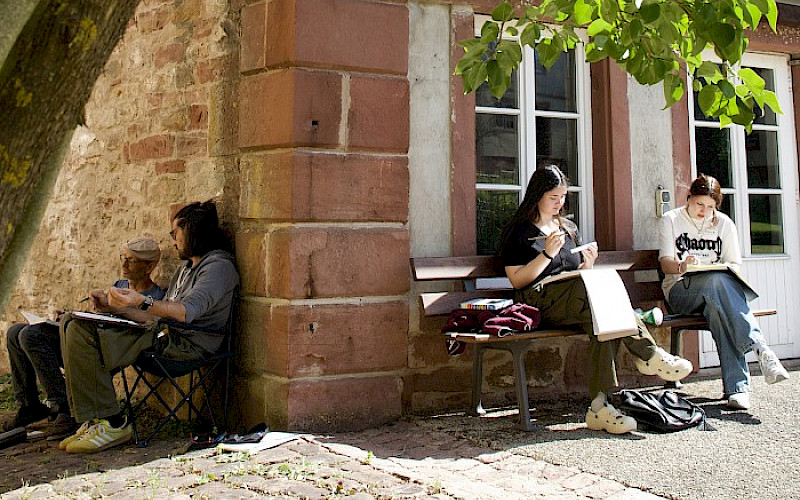 Kunst im Kloster als Schritt in die Zukunft von Triefenstein